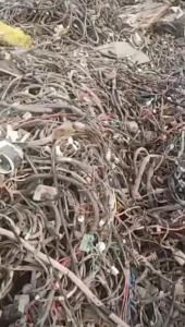 长期大量收购带皮铜线，含铜废杂线