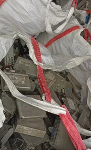 长期大量出售电脑拆废料，电脑盒子，继电器