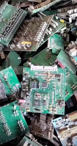 出售废旧电路板，线路板，各类电器废杂板