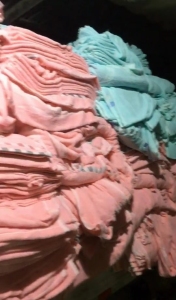 长期回收库存毛巾，现金收货，1万条以上的优先！