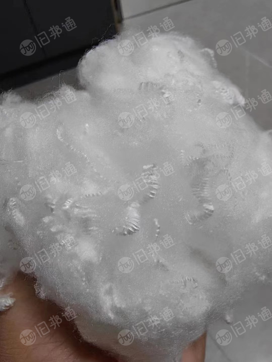 出售阻燃化纤,波斯纶和波斯纶毛条,十字型化纤等各种特殊规格化纤