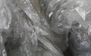 长期出售水洗缠绕膜废料水洗粘膜废料，水洗花高压膜废料