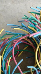 长年大量收购废旧电线，废旧电缆，各种废杂线