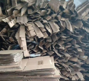 大量回收黄板纸,废纸壳,灰板纸,花纸箱