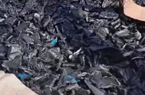 常年出售PE管道破碎料