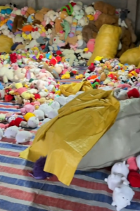 高价回收二手毛绒玩具公仔