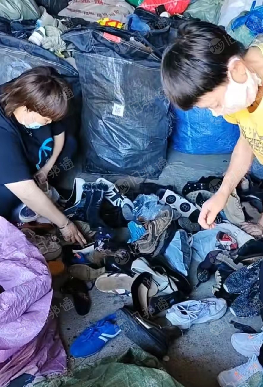 长期出售旧鞋,对鞋,鞋子,女士鞋,运动鞋,男鞋等