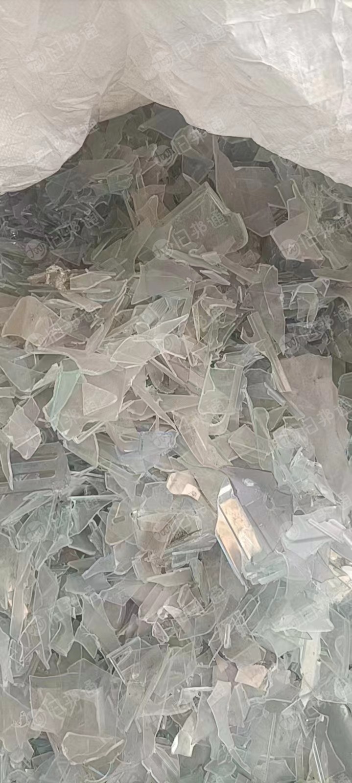 长期大量收购白透苯破碎料,冰箱抽屉破碎料,干粉冰箱抽屉