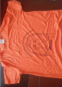 出售库存尾货短袖4000多件，需要的联系！