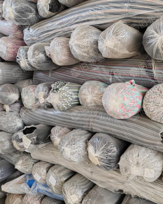 出售针织面料，纯棉、涤棉，汗布， 门幅1.6米 1.7米 