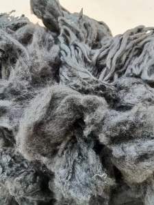 出售黑色化纤条子，车肚，现货够车