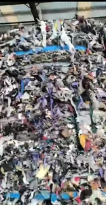 出售碎布破碎料，服装厂碎布破碎料，现货200吨