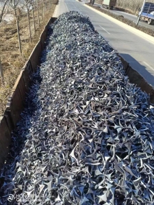 长期供应精品铸造用废钢，每天大量现货