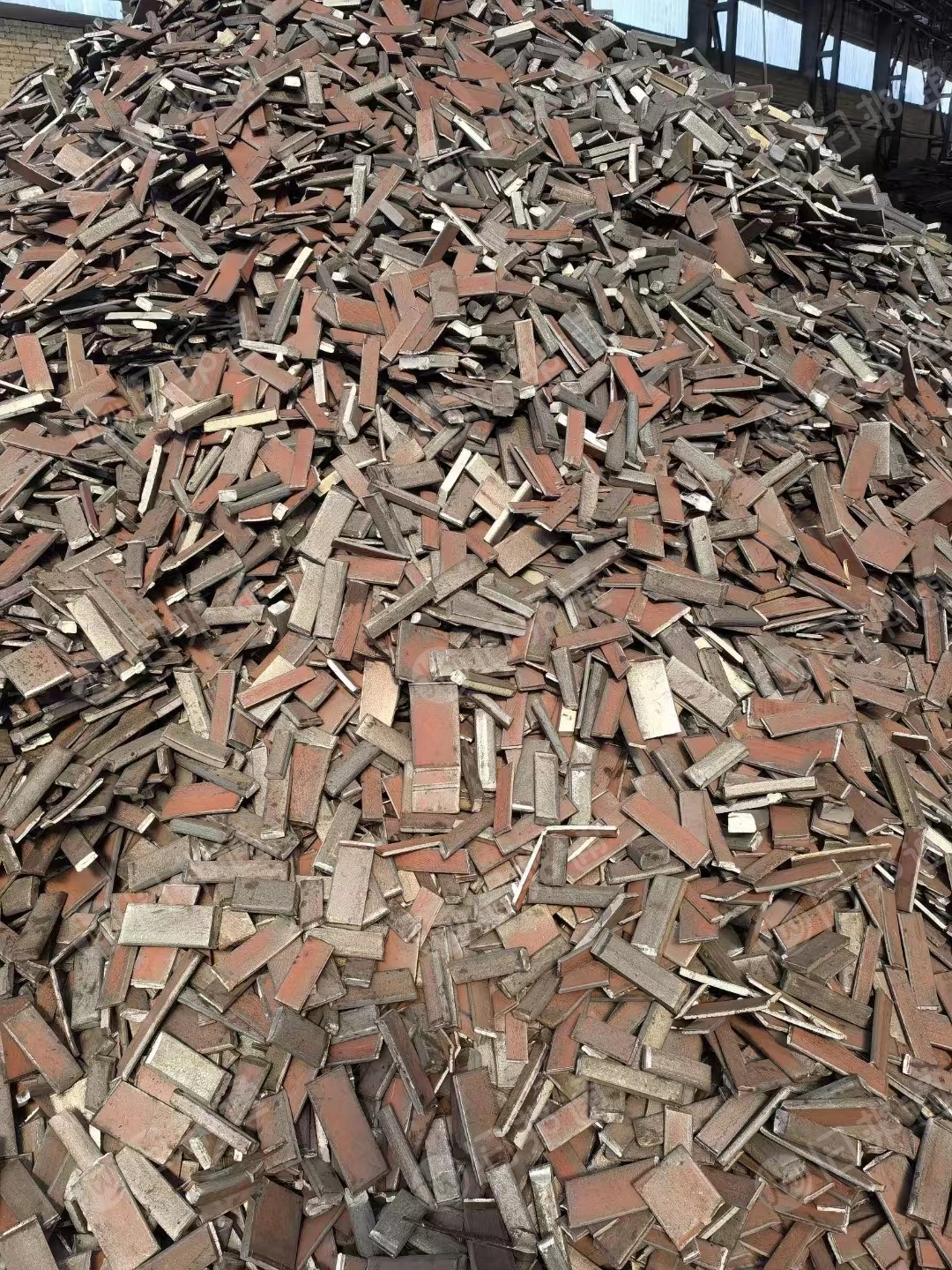 长期供应精品铸造用废钢，每天大量现货