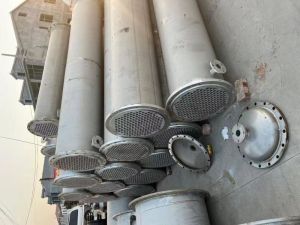 出售不锈钢列管冷凝器，二手全新库存冷凝器