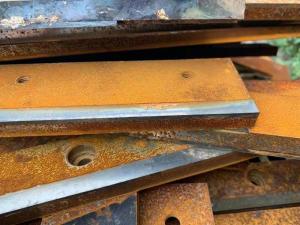 出售废旧刀片，工具钢刀片