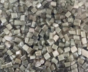 全网大量回收吹瓶厂下来的落地切片，差的聚酯切片