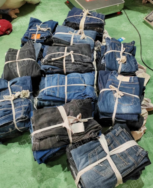 长期大量收购男牛仔裤A货,货好价优