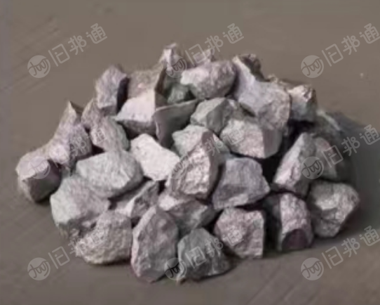 长期回收各种碳化硅废料,碳化硅坩埚废料,碳化硅棍棒,光伏废料