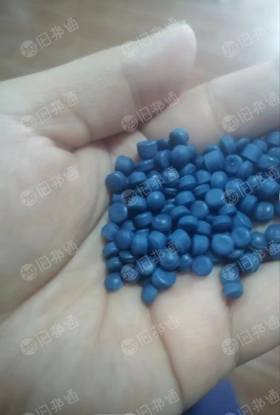 出售黄色低压颗粒,洗洁精颗粒,各种HDPE中空颗粒