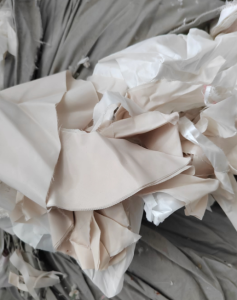 大量供应涤纶里子布，需要的联系！