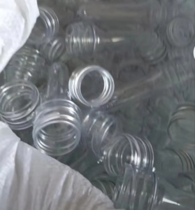 不限量求购PET瓶胚，上机瓶胚粉碎料，全新瓶破碎料，PET机头料