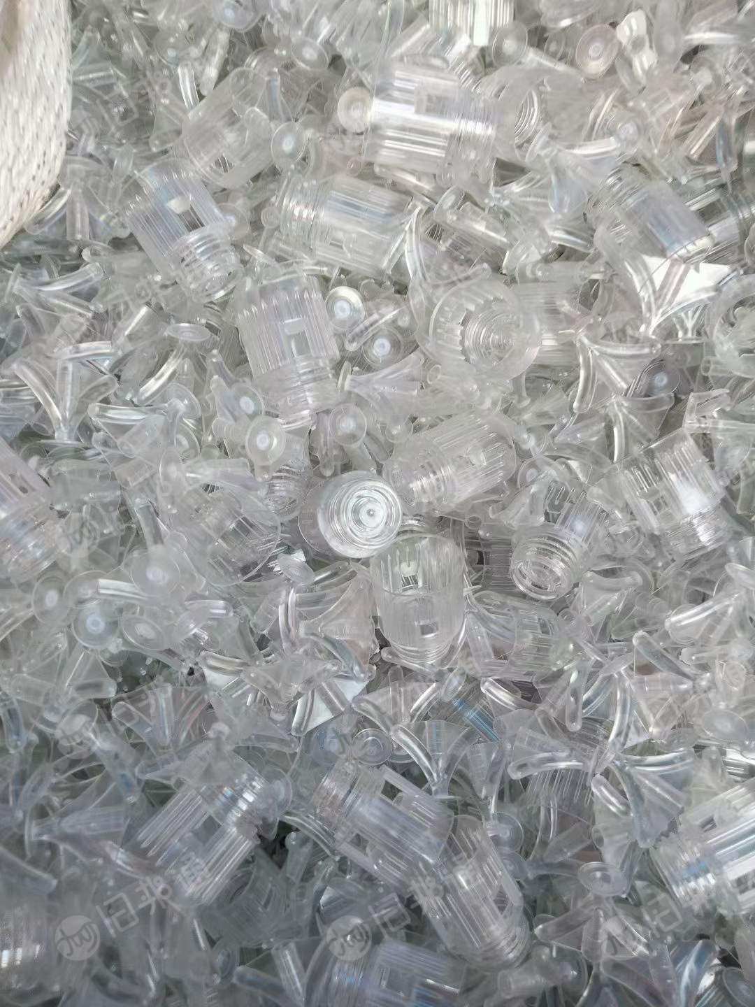 不限量求购PET瓶胚,上机瓶胚粉碎料,全新瓶破碎料,PET机头料