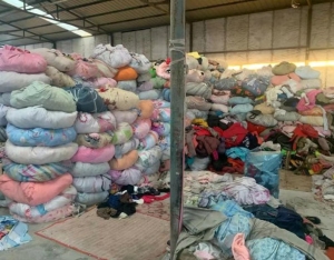 长期出售精品夏装，秋冬装，鞋包，布草