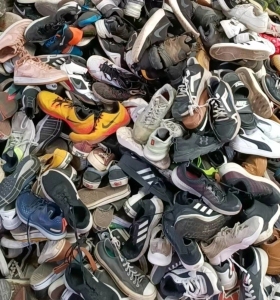 长期出售旧鞋，对鞋，大运鞋，国际鞋，统货鞋