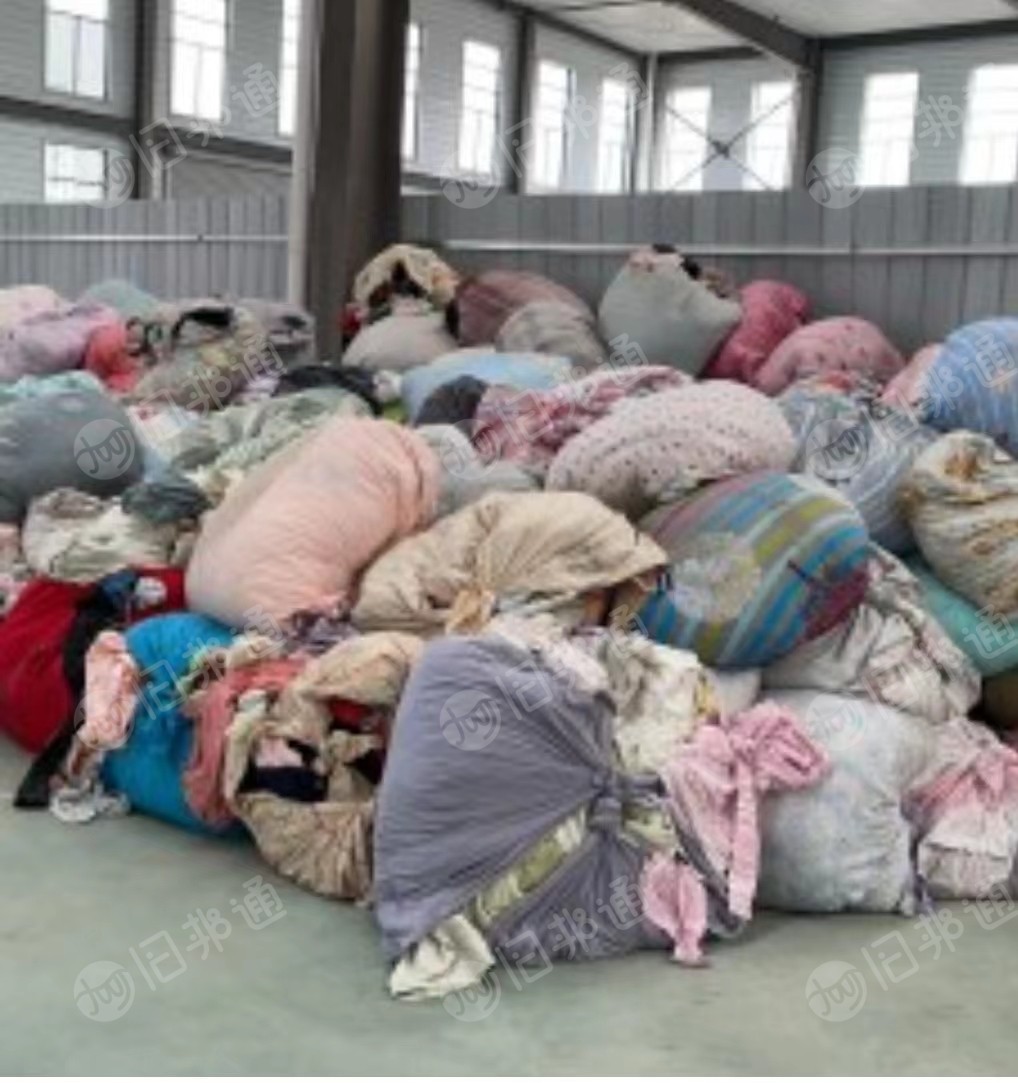 长期出售旧衣服黑料,月供30吨