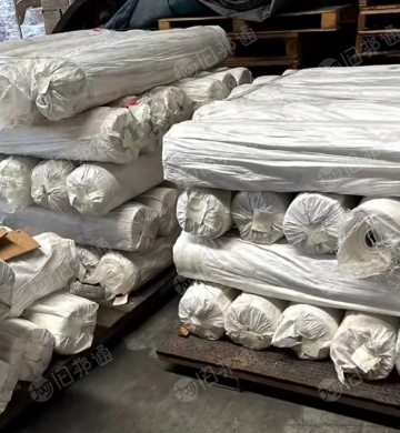 出售纯pvc环保桌垫布可打印,货有7吨,每卷70公斤
