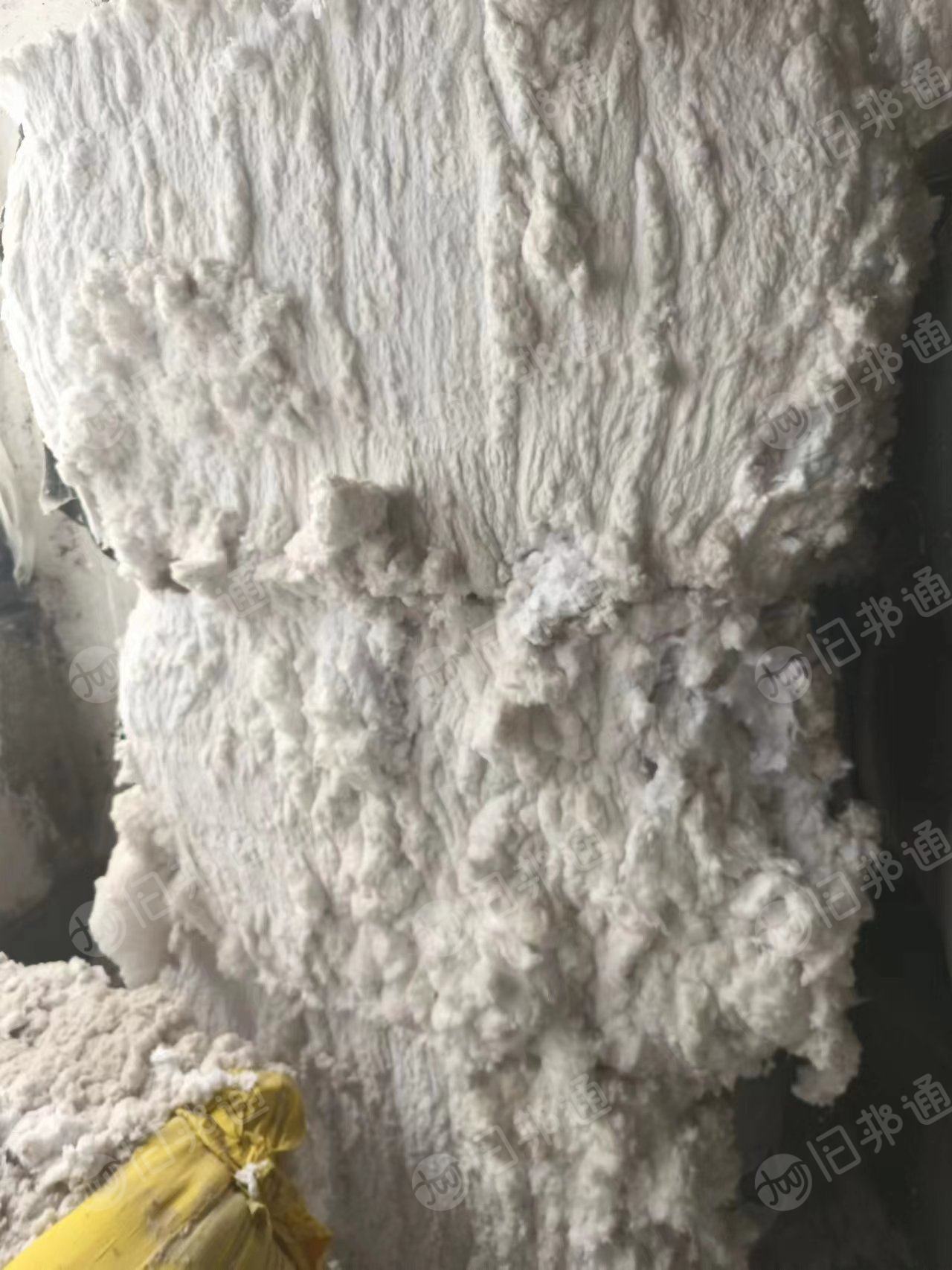 出售涤棉布边开松棉,现货十几吨
