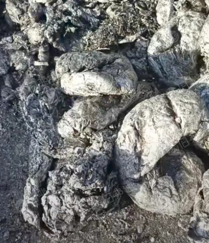 长期出售铝坨,铝粉,铝塑膜炼油下来的