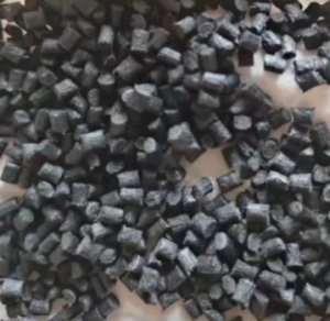 常年大量出售各种尼龙颗粒