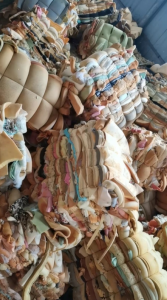 大量收购海绵下脚料，打包棉，皮棉！