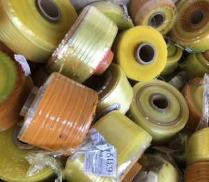 BOPP胶带废料，封箱胶带边角料，母卷次品料