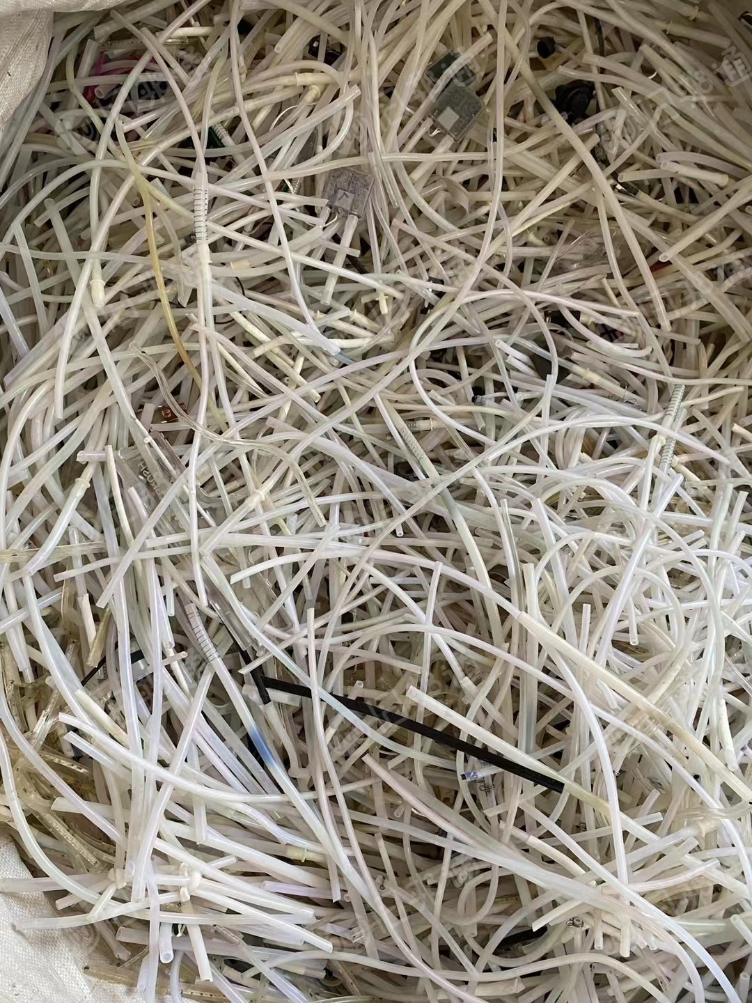 出售硅胶管废料