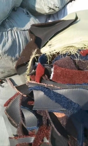 出售地毯边角料6.8米一车