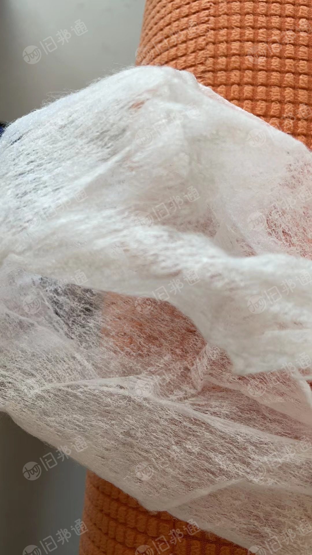 出售涤纶无纺布边角料,只能开花,不能造粒,现货23吨左右
