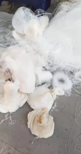 长期出售腈纶涤纶丙纶废料网布边角料开刀丝！