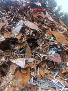 出售废铁，1至3个厚剪切料，撕碎料