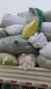 长期出售各种碎布料，废布头，欢迎老板来电谈