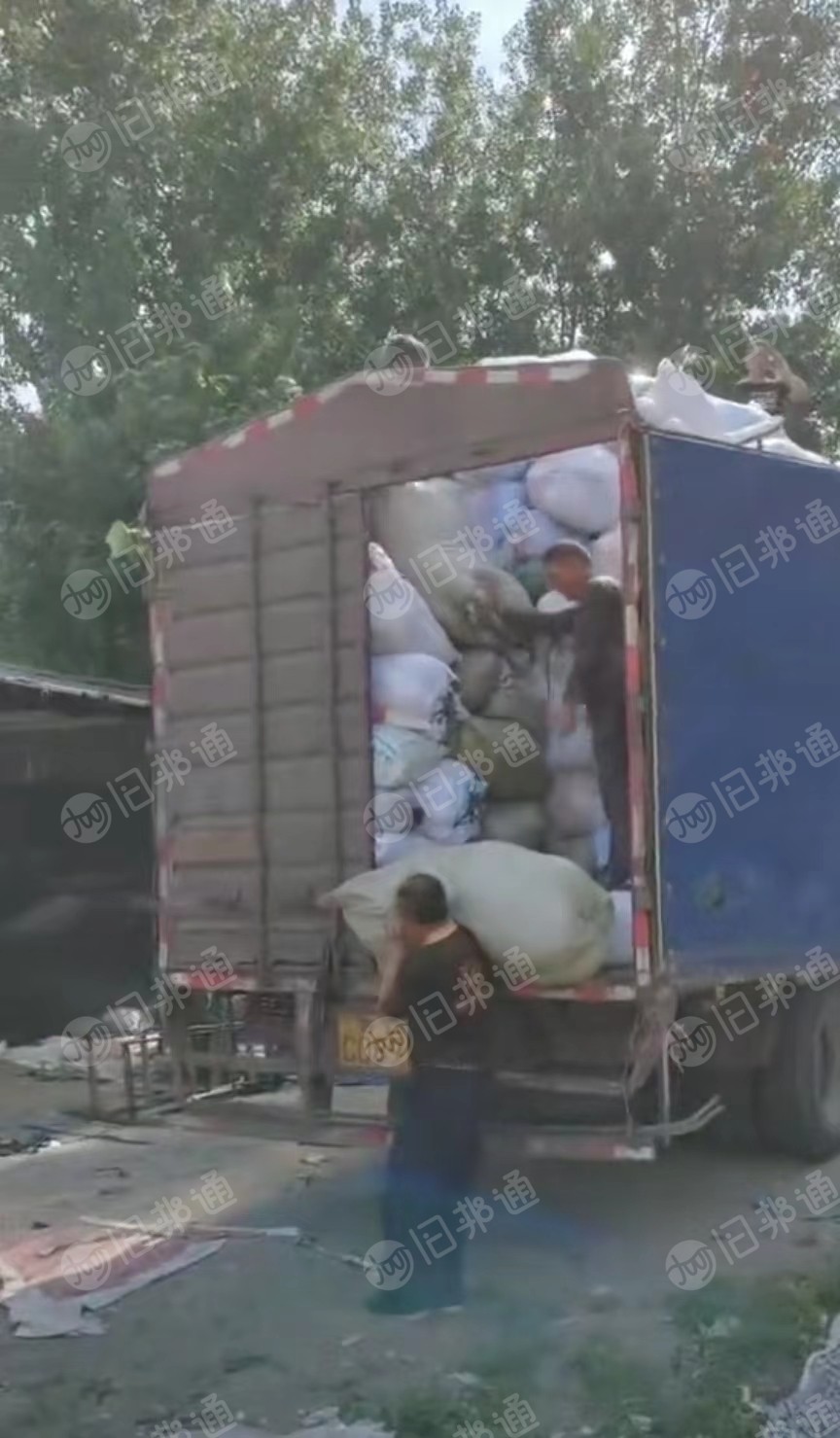长期出售各种碎布料,废布头,欢迎老板来电谈