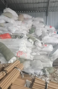 长期供应各种废布边角料，涤纶氨纶现货够车！