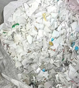 长期出售花乙破碎料、娃哈哈破碎料，酱油壶破碎料