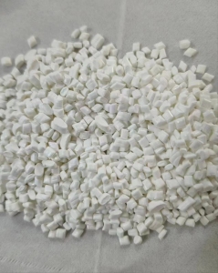 出售高压奶白颗粒，过100目，包吹膜