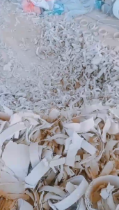 纸管头废料出售，月供80-100吨