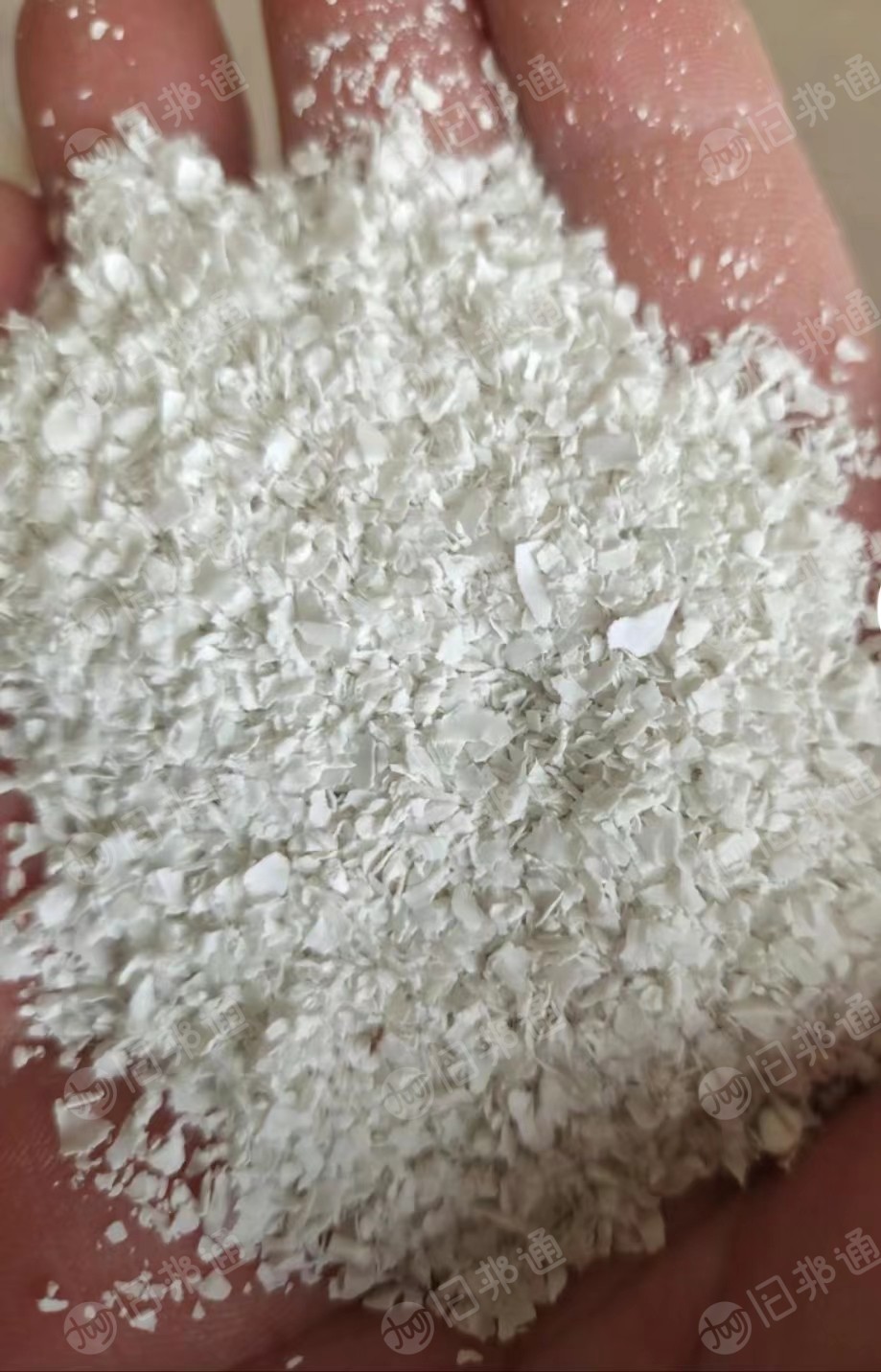 全新软质PVC破碎料,发泡,全塑料,现货出售