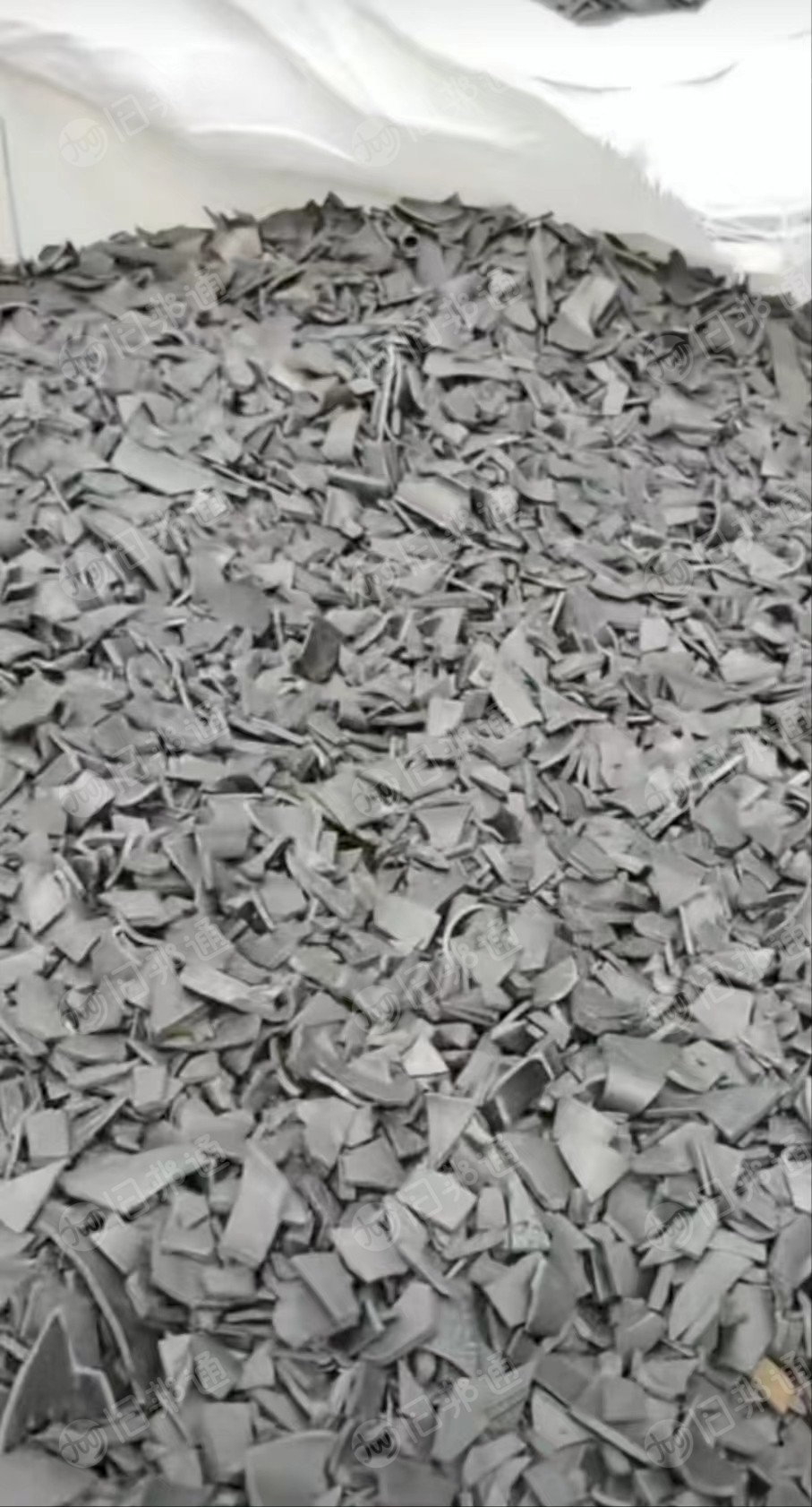 PVC电缆皮破碎料,黑皮彩皮破碎料,全国销售发货