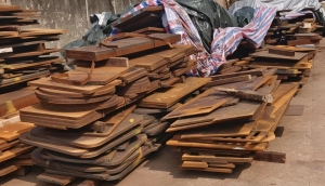 轧钢钢板尾料出售，现货200吨